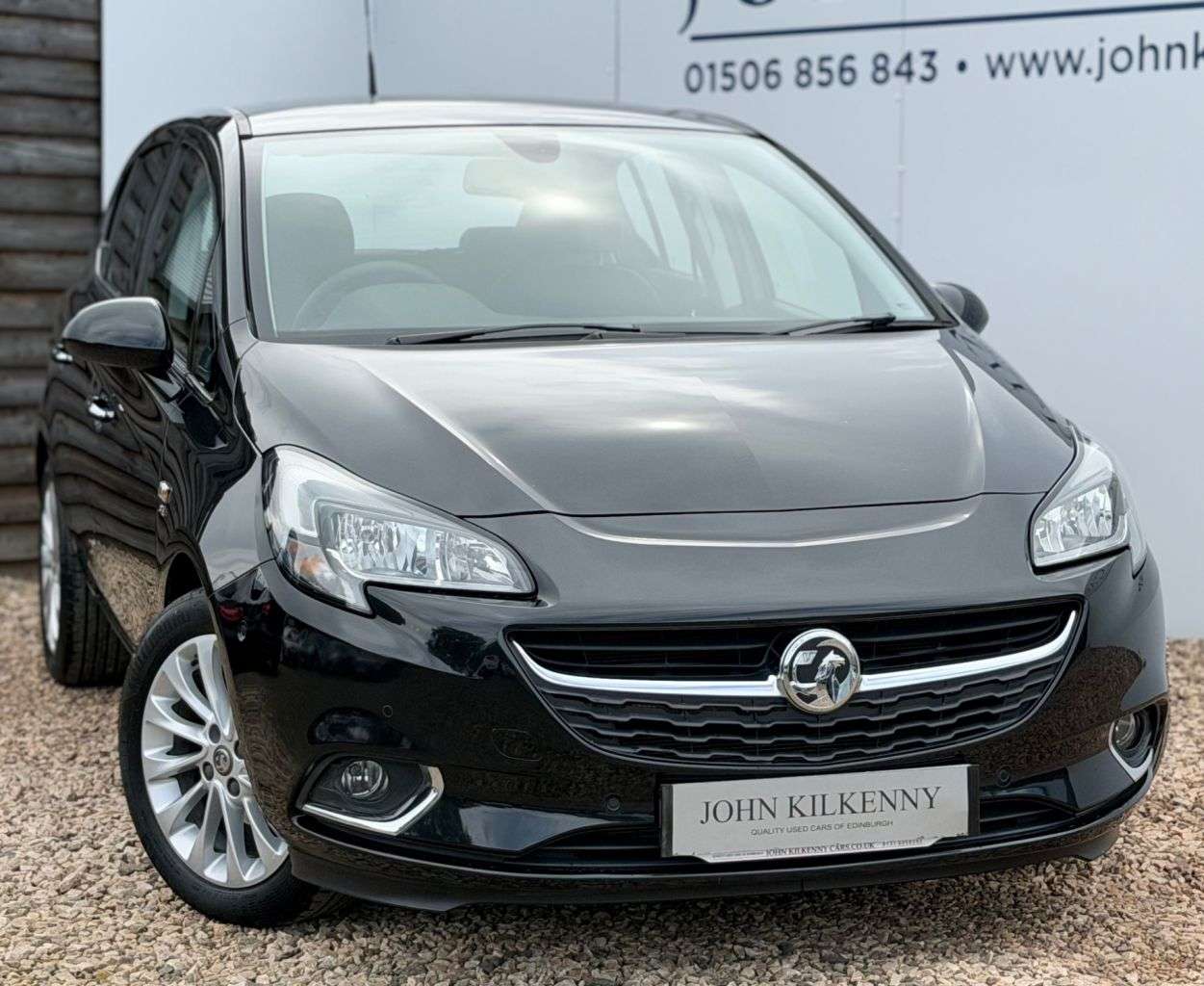 A 2015 VAUXHALL CORSA 1.4i SE Hatchback 5dr Petrol Auto Euro 6 (90 ps) A 2015 VAUXHALL CORSA 1.4i SE Hatchback 5dr Petrol Auto Euro 6 (90 ps)