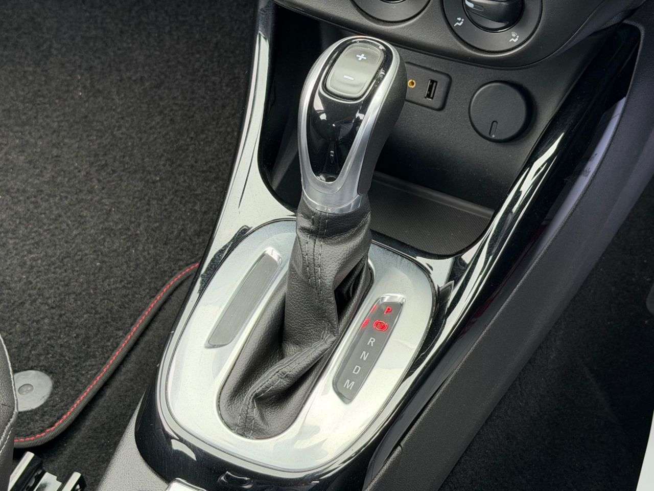 2015 VAUXHALL CORSA 2015 VAUXHALL CORSA