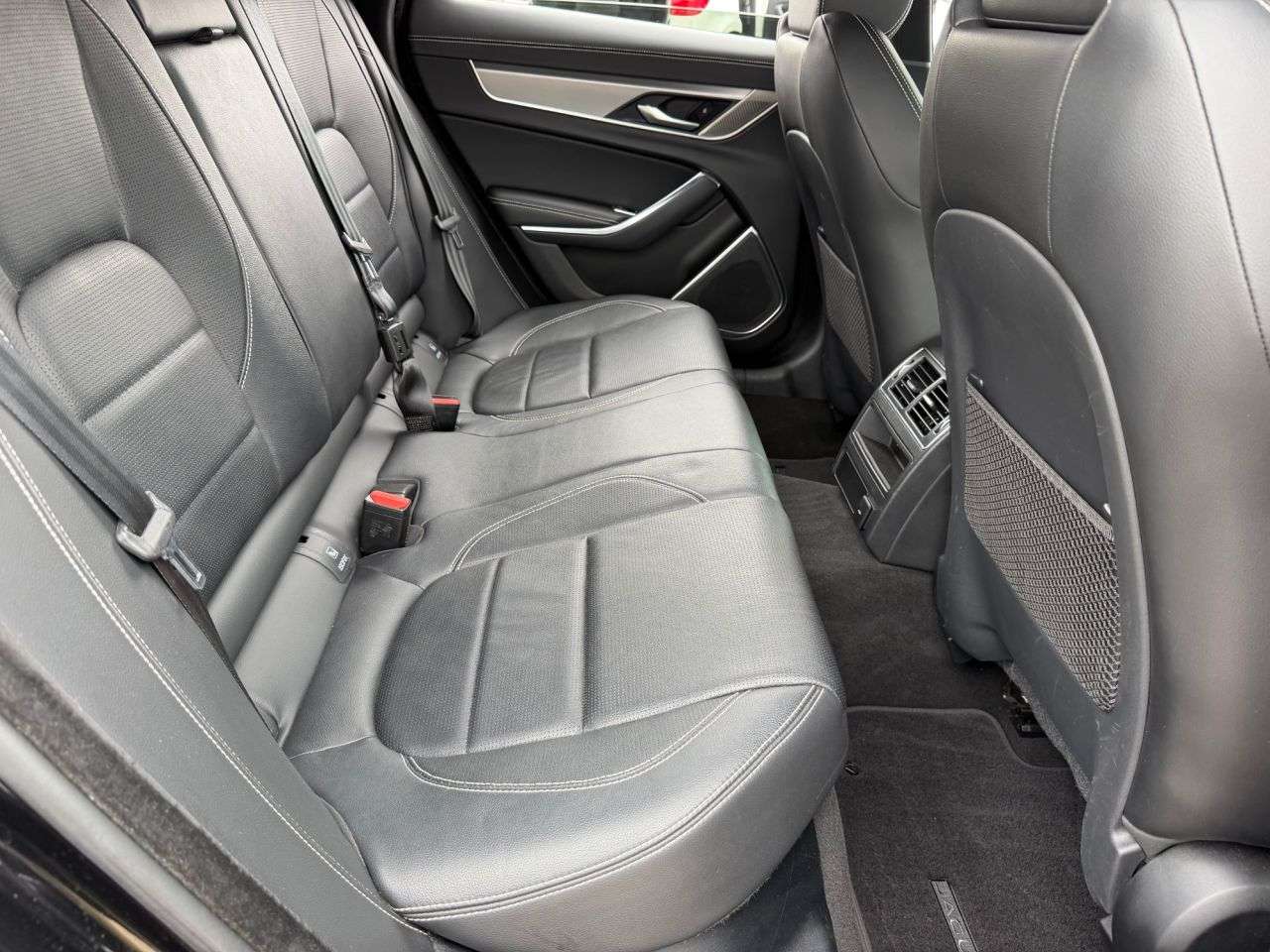 2021 JAGUAR XF 2021 JAGUAR XF