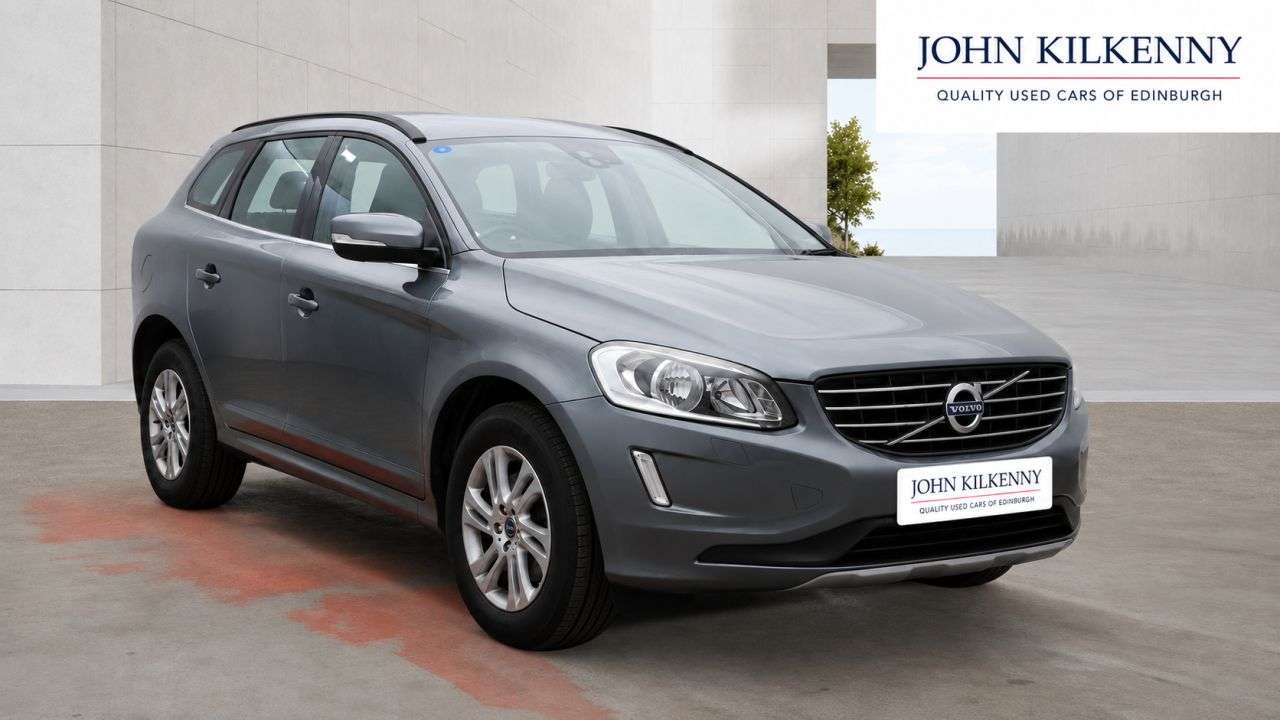 A 2017 VOLVO XC60 2.4 D4 SE Nav SUV 5dr Diesel Auto AWD Euro 6 (s/s) (190 ps) A 2017 VOLVO XC60 2.4 D4 SE Nav SUV 5dr Diesel Auto AWD Euro 6 (s/s) (190 ps)