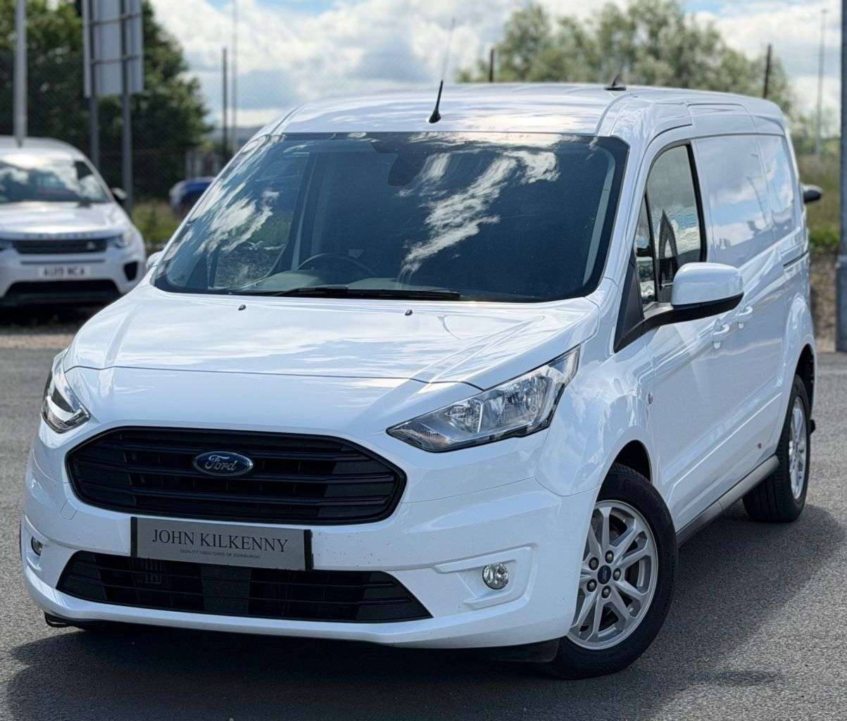 A 2024 FORD TRANSIT CONNECT 1.5 250 EcoBlue Limited Panel Van 5dr Diesel Manual L2 Euro 6 (s/s) (100 ps A 2024 FORD TRANSIT CONNECT 1.5 250 EcoBlue Limited Panel Van 5dr Diesel Manual L2 Euro 6 (s/s) (100 ps