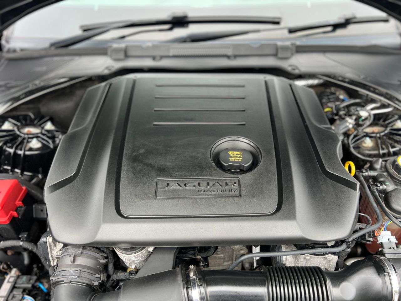 2017 JAGUAR XE 2017 JAGUAR XE