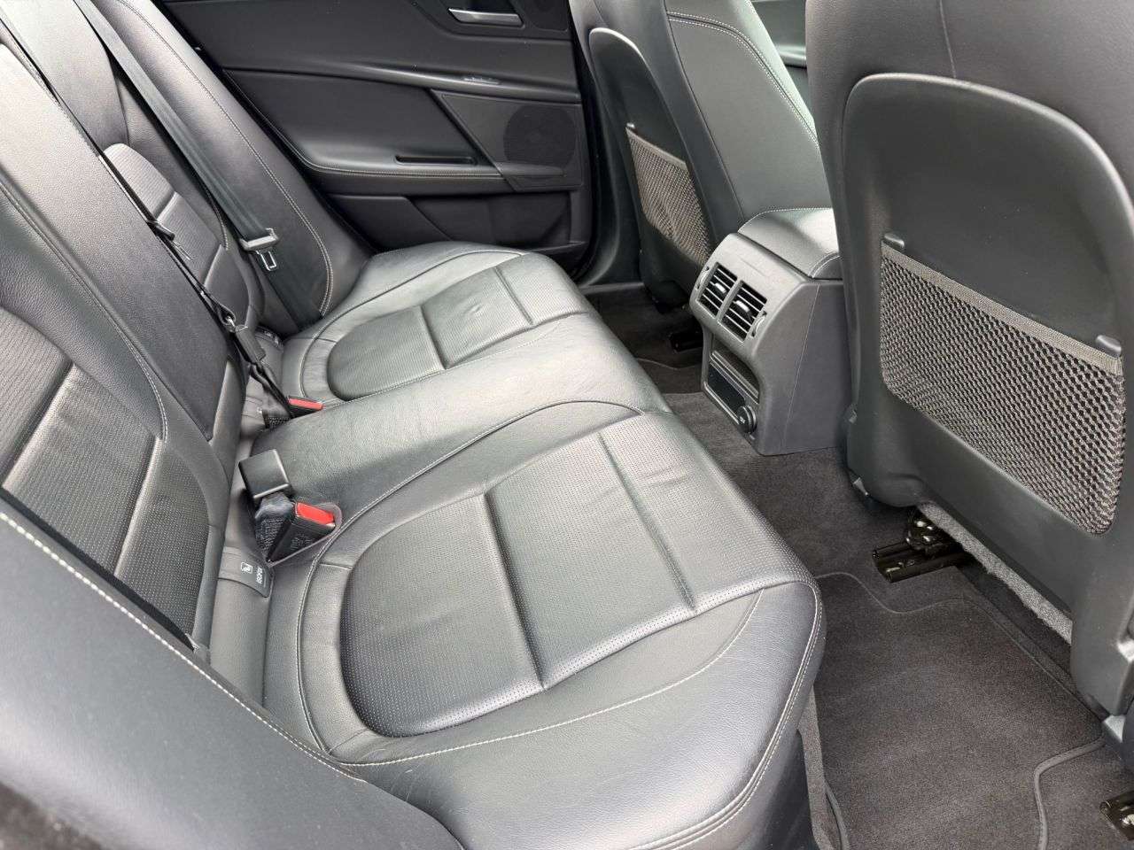 2017 JAGUAR XE 2017 JAGUAR XE