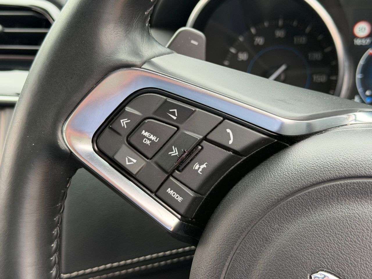 2017 JAGUAR XE 2017 JAGUAR XE