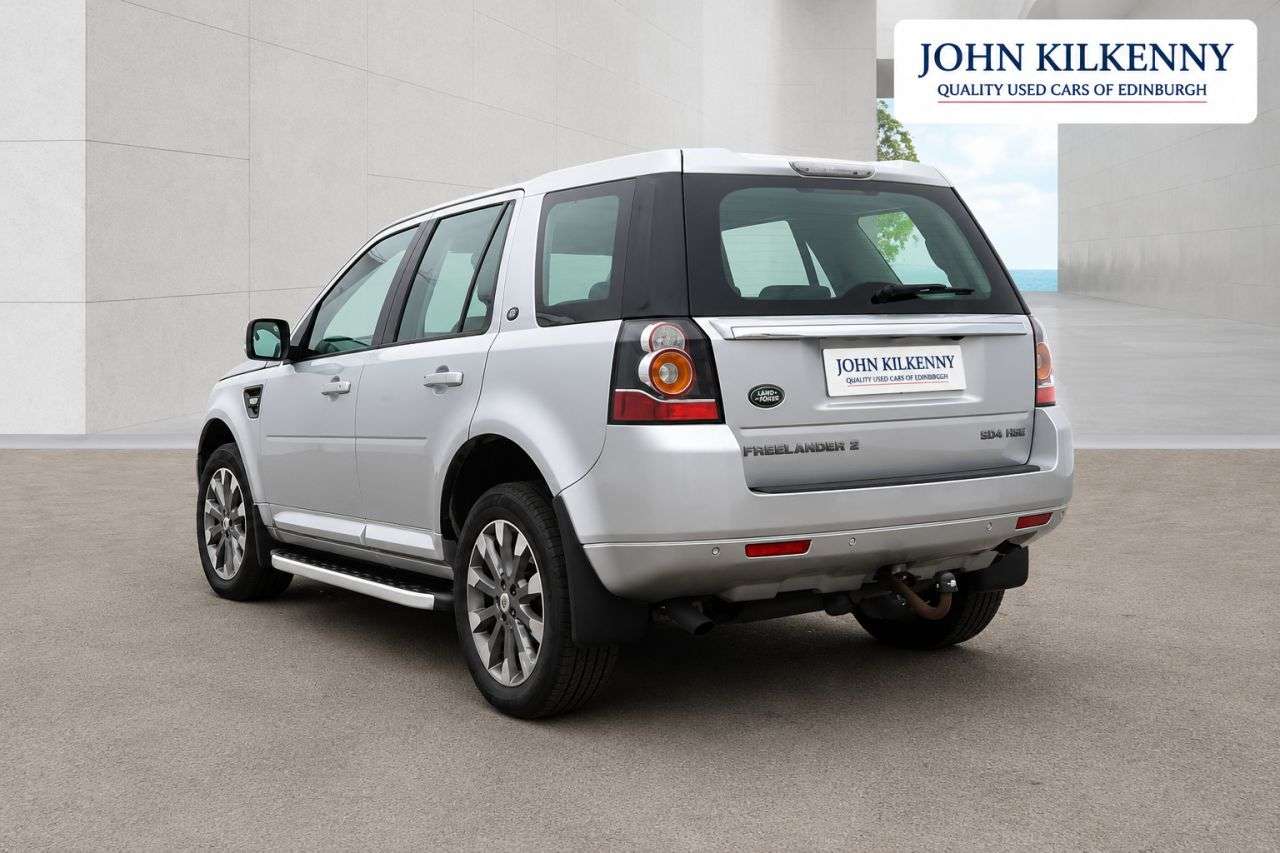 A 2013 LAND ROVER FREELANDER 2 2.2 SD4 HSE Lux SUV 5dr Diesel CommandShift 4WD Euro 5 (190 ps) A 2013 LAND ROVER FREELANDER 2 2.2 SD4 HSE Lux SUV 5dr Diesel CommandShift 4WD Euro 5 (190 ps)