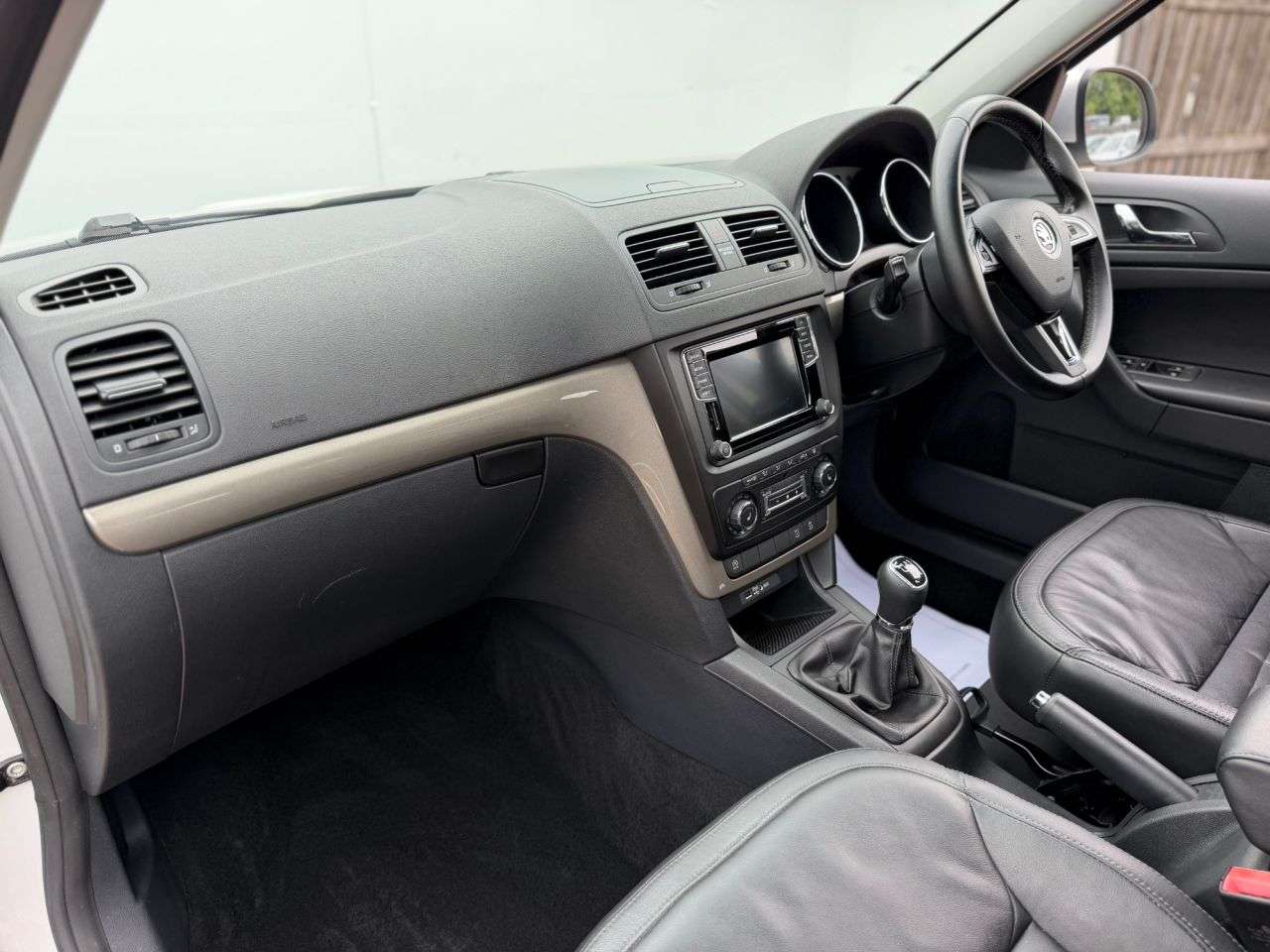 2016 SKODA YETI 2016 SKODA YETI