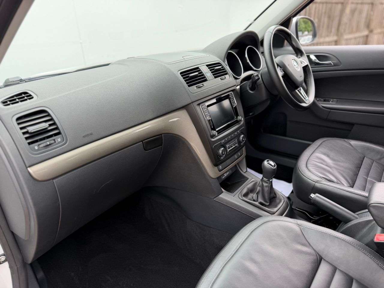 2016 SKODA YETI 2016 SKODA YETI