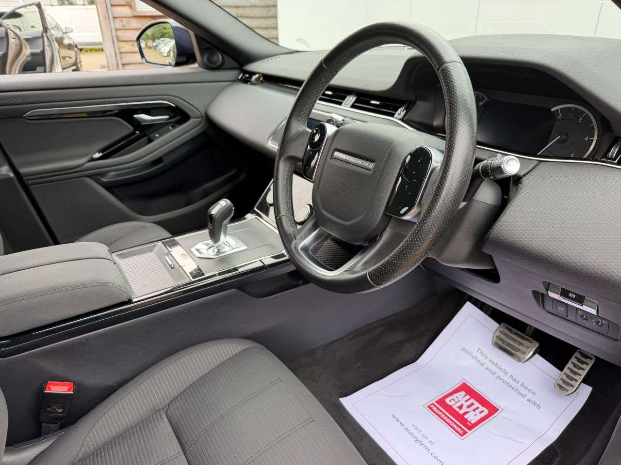 2020 LAND ROVER RANGE ROVER EVOQUE 2020 LAND ROVER RANGE ROVER EVOQUE