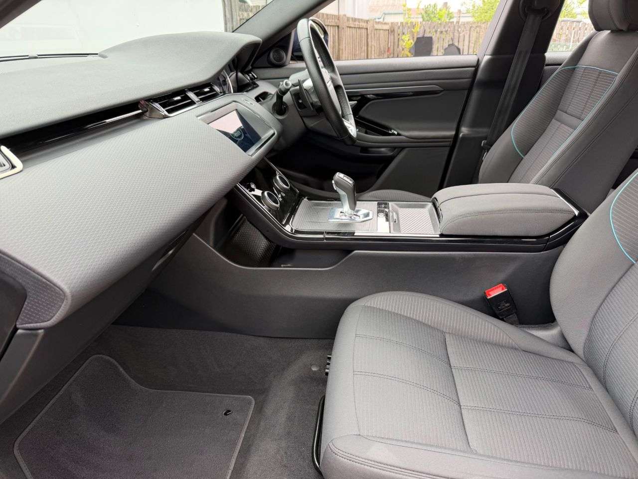 2020 LAND ROVER RANGE ROVER EVOQUE 2020 LAND ROVER RANGE ROVER EVOQUE