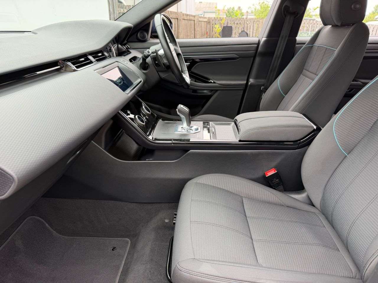 2020 LAND ROVER RANGE ROVER EVOQUE 2020 LAND ROVER RANGE ROVER EVOQUE