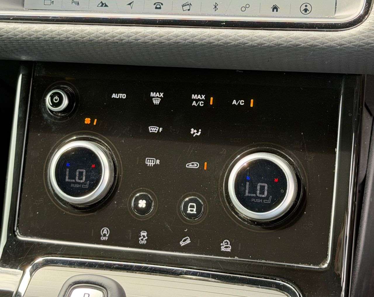 2020 LAND ROVER RANGE ROVER EVOQUE 2020 LAND ROVER RANGE ROVER EVOQUE