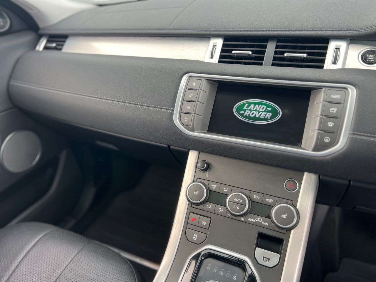 2017 LAND ROVER RANGE ROVER EVOQUE 2017 LAND ROVER RANGE ROVER EVOQUE