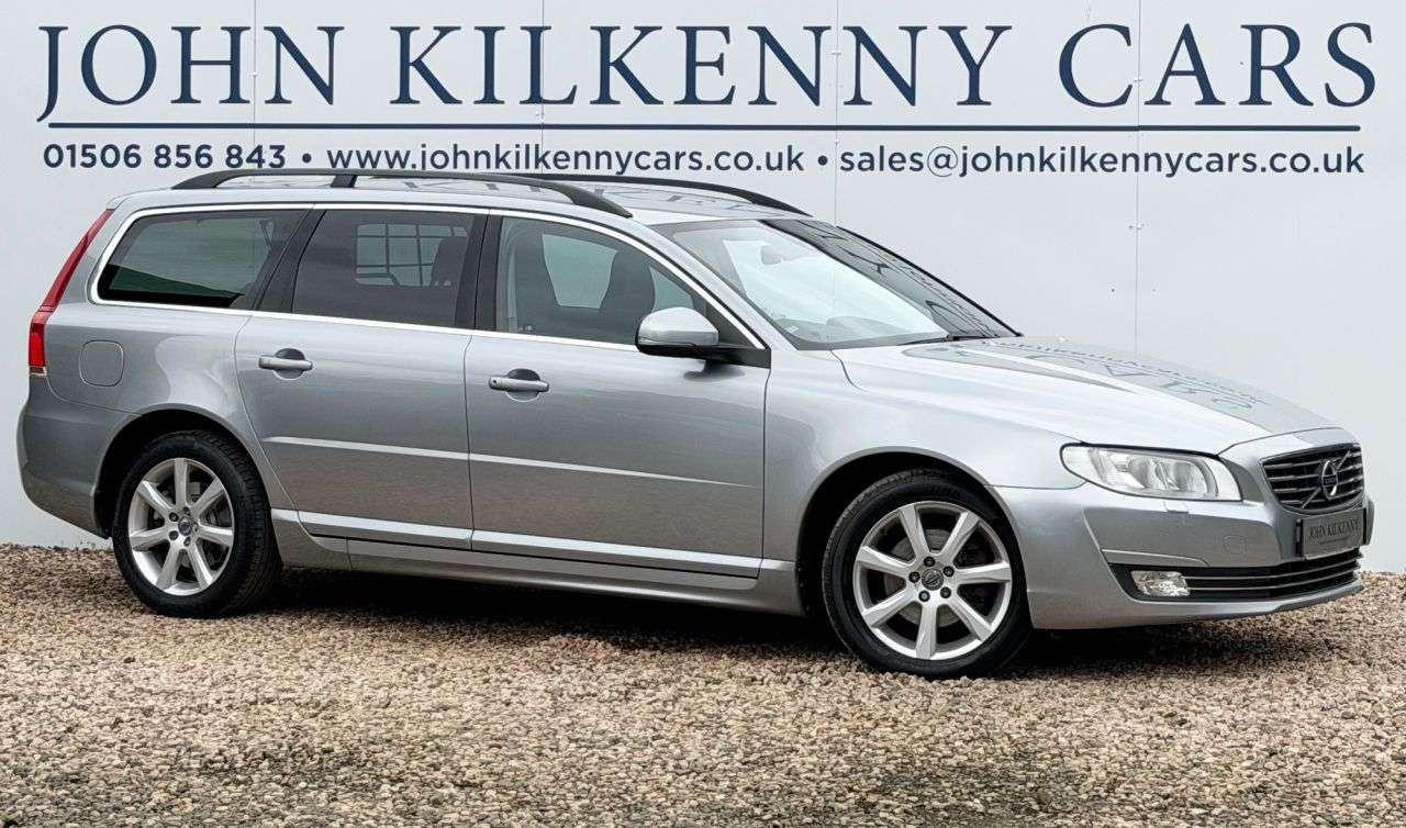 A 2015 VOLVO V70 2.0 D4 SE Nav Estate 5dr Diesel Auto Euro 6 (s/s) (181 ps) A 2015 VOLVO V70 2.0 D4 SE Nav Estate 5dr Diesel Auto Euro 6 (s/s) (181 ps)