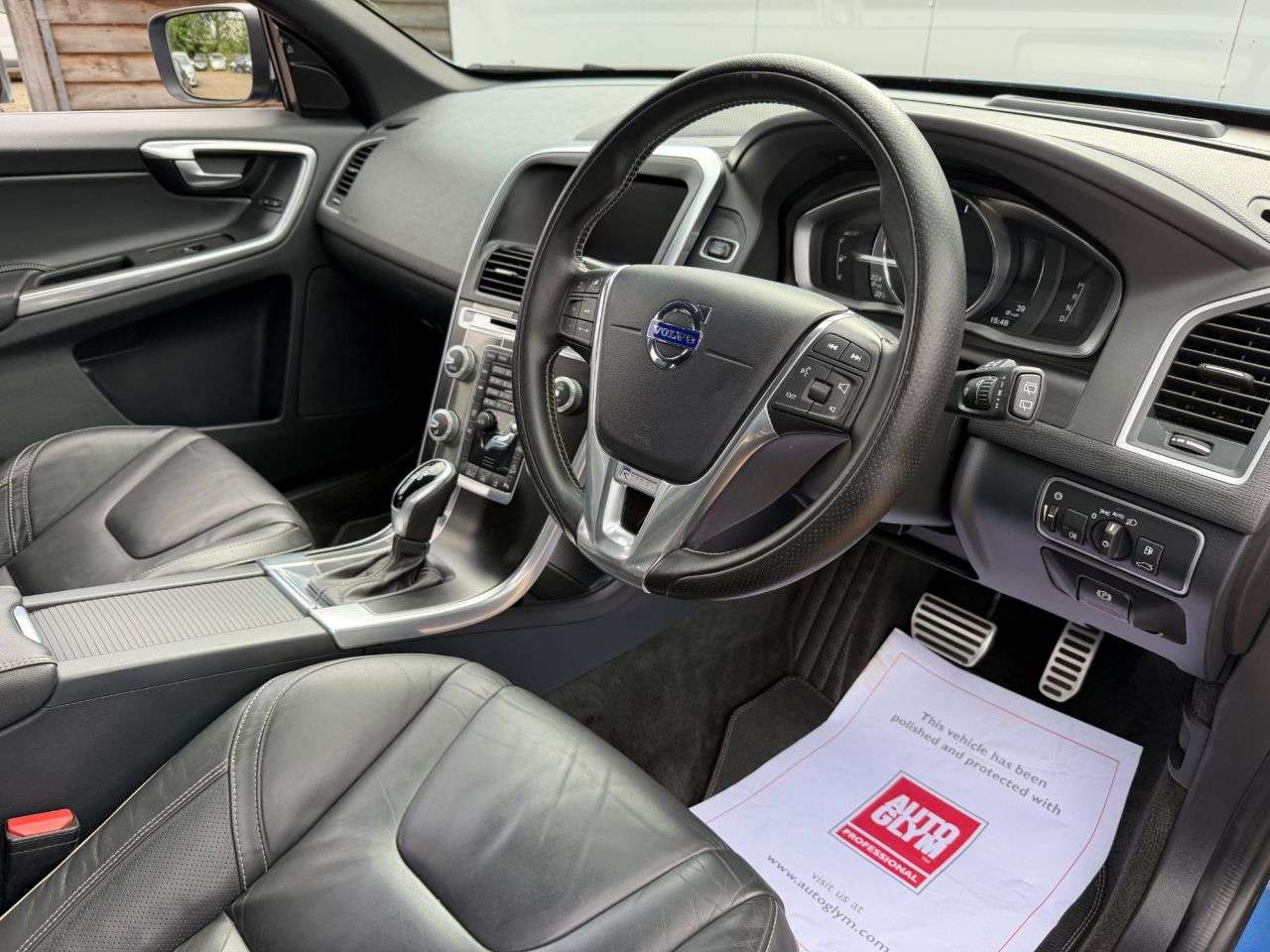 2016 VOLVO XC60 2016 VOLVO XC60