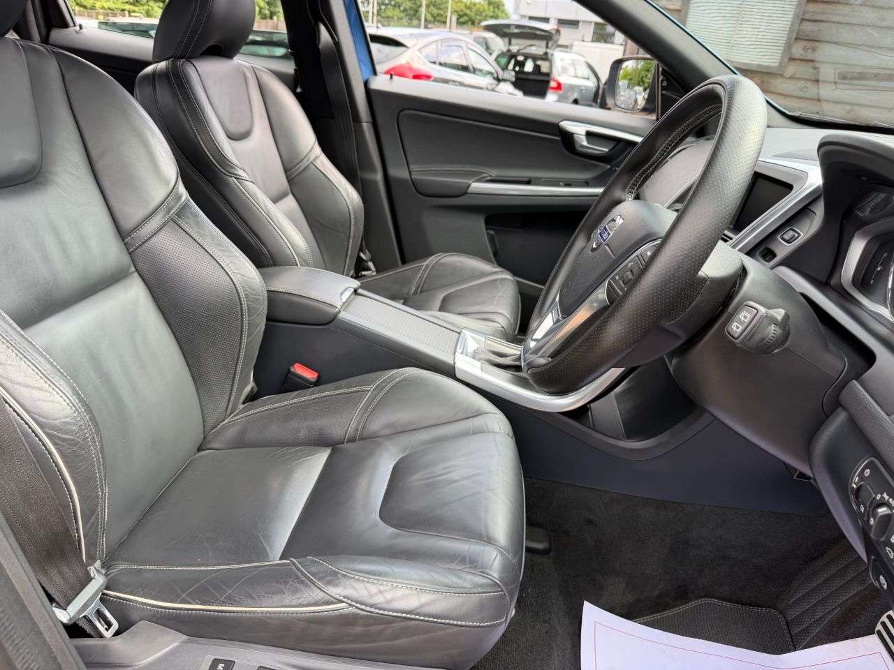 2016 VOLVO XC60 2016 VOLVO XC60