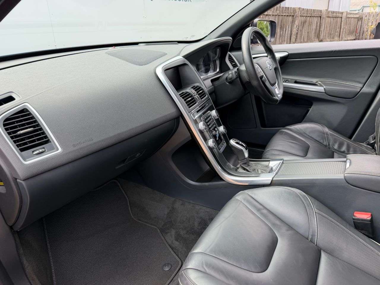 2016 VOLVO XC60 2016 VOLVO XC60
