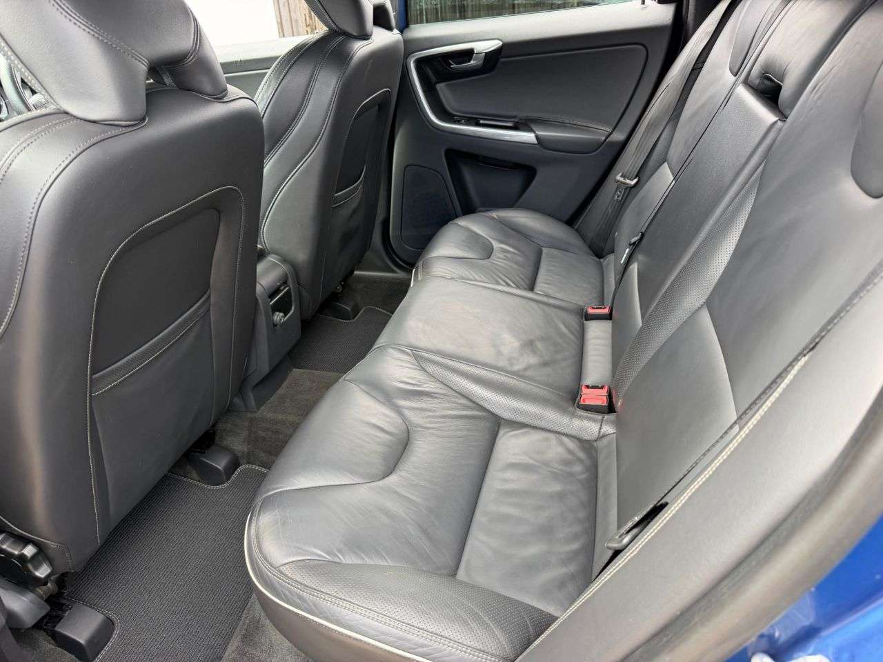 2016 VOLVO XC60 2016 VOLVO XC60
