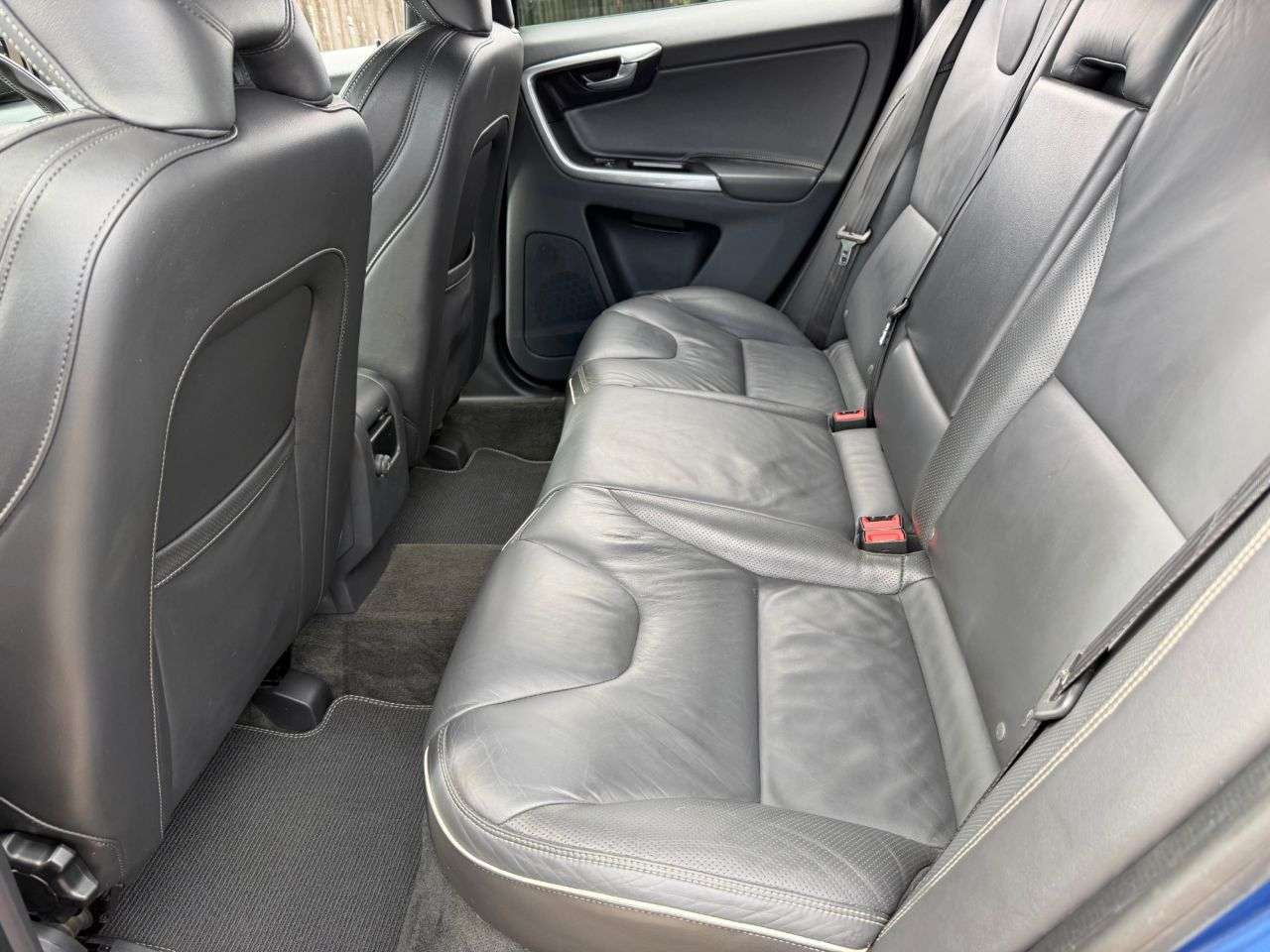2016 VOLVO XC60 2016 VOLVO XC60