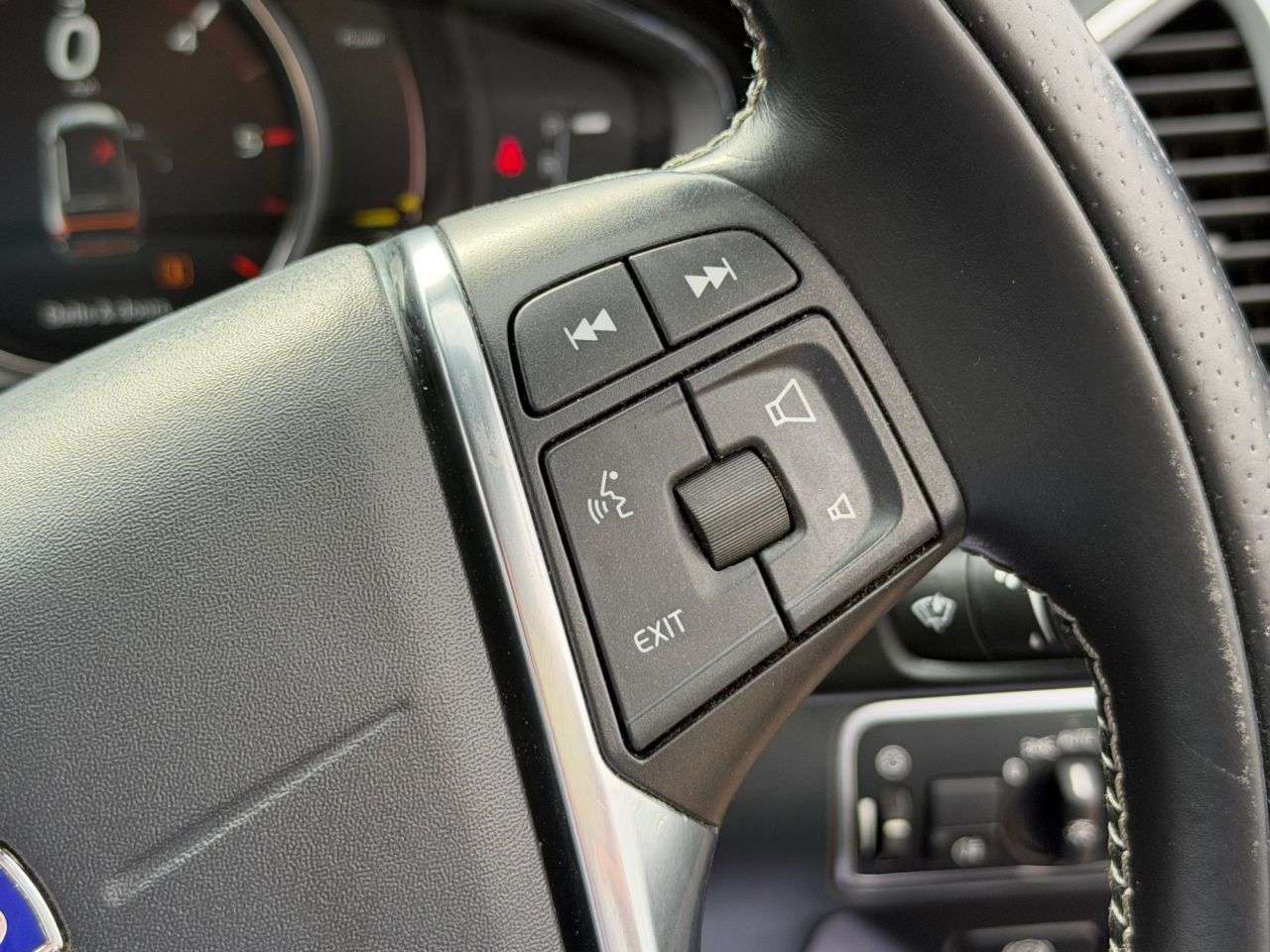 2016 VOLVO XC60 2016 VOLVO XC60