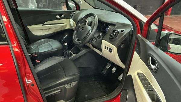 2019 RENAULT CAPTUR 2019 RENAULT CAPTUR