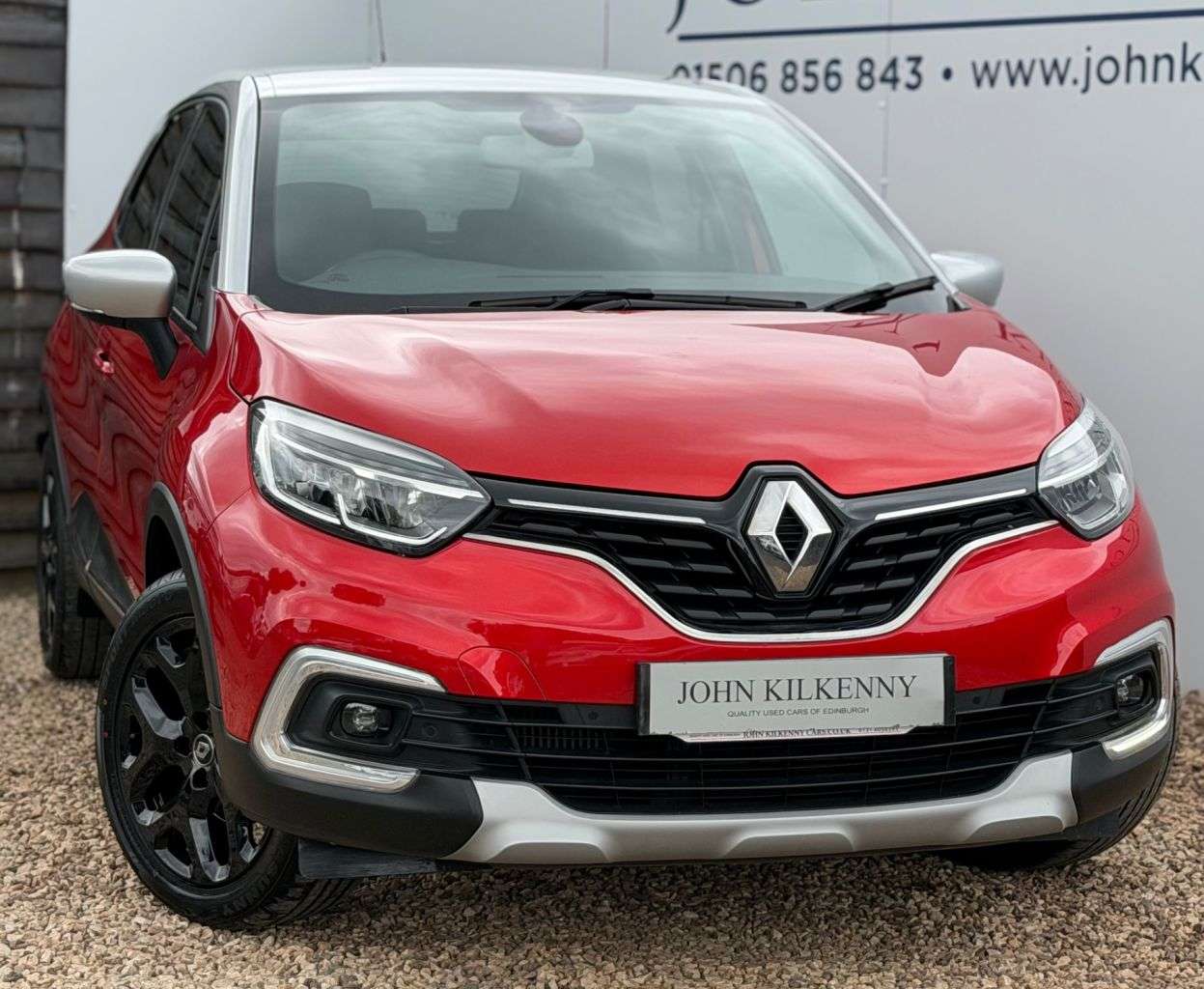 A 2019 RENAULT CAPTUR 1.3 TCe ENERGY GT Line SUV 5dr Petrol Manual Euro 6 (s/s) (130 ps) A 2019 RENAULT CAPTUR 1.3 TCe ENERGY GT Line SUV 5dr Petrol Manual Euro 6 (s/s) (130 ps)