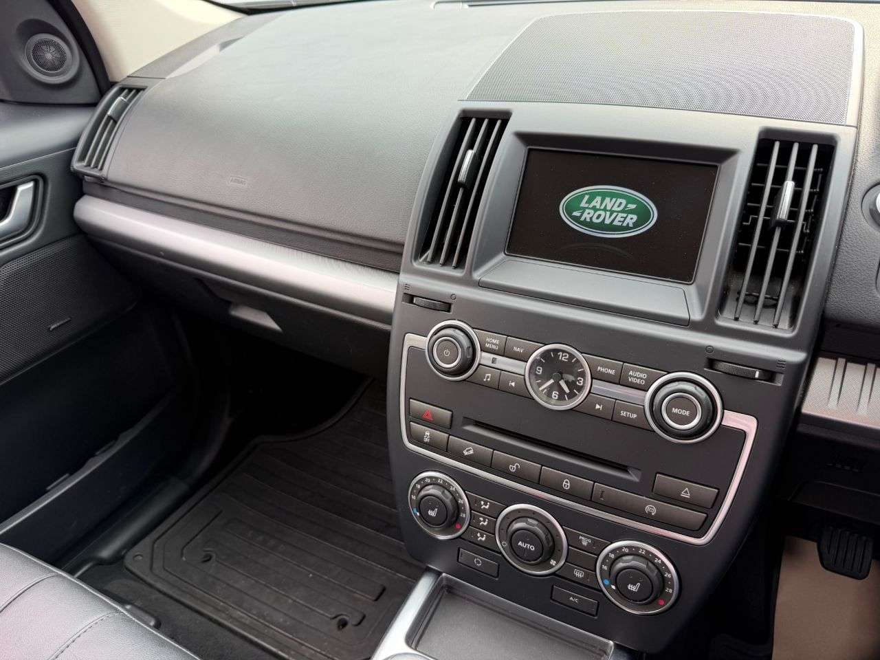 2014 LAND ROVER FREELANDER 2 2014 LAND ROVER FREELANDER 2