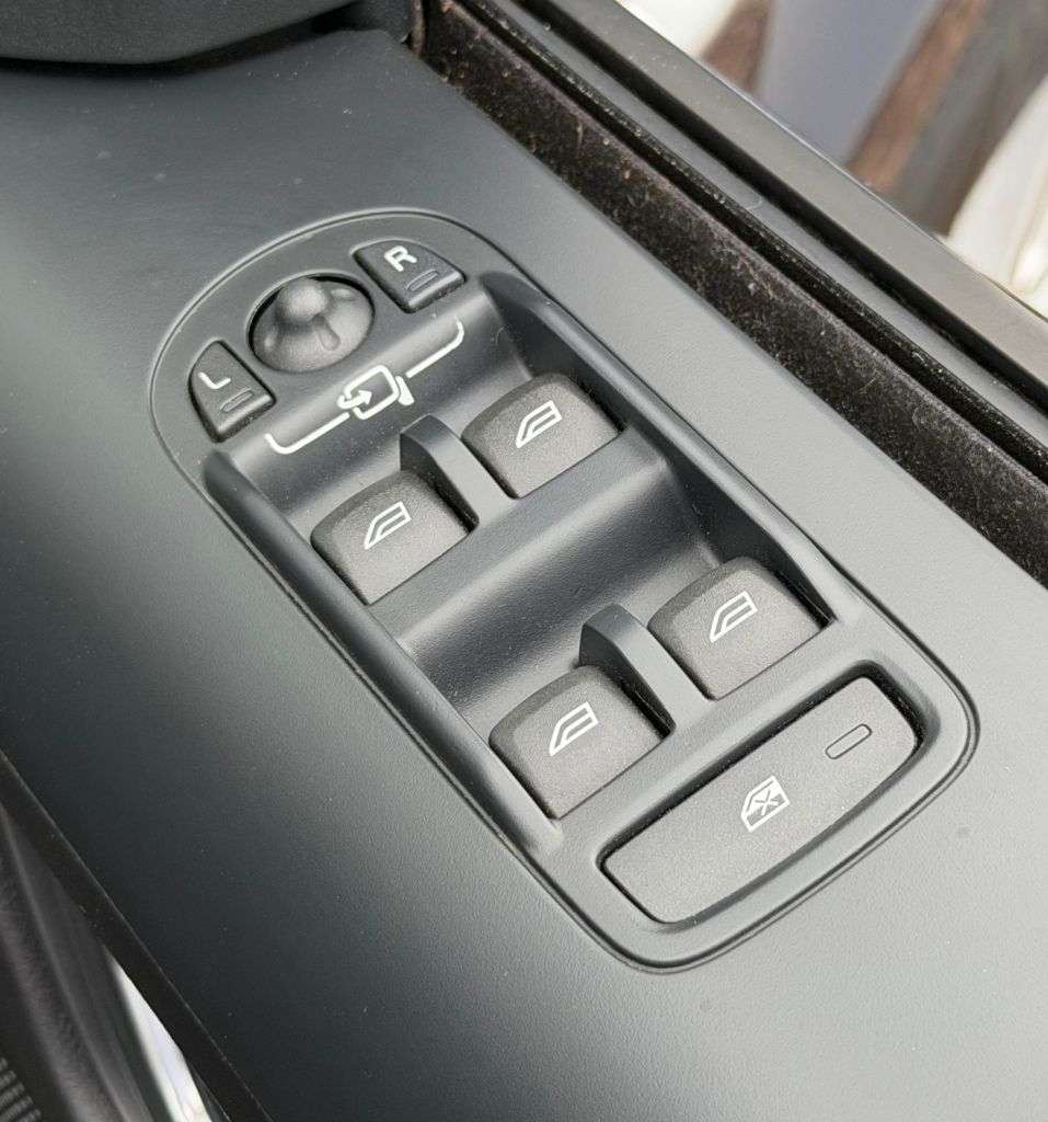 2014 LAND ROVER FREELANDER 2 2014 LAND ROVER FREELANDER 2