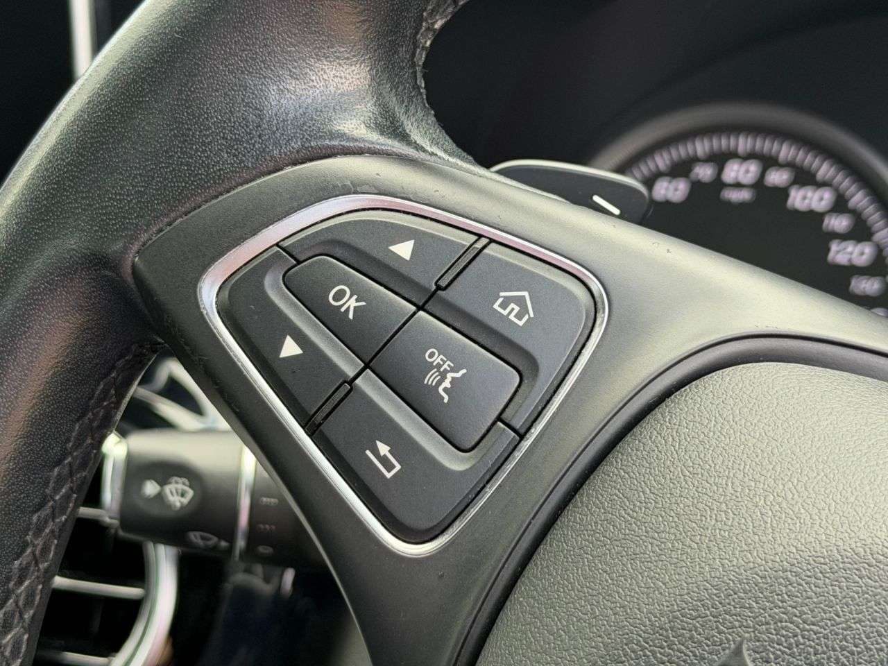 2017 MERCEDES-BENZ C CLASS 2017 MERCEDES-BENZ C CLASS