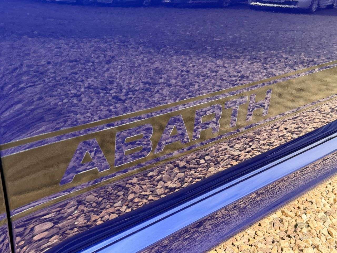 2018 ABARTH 595 2018 ABARTH 595