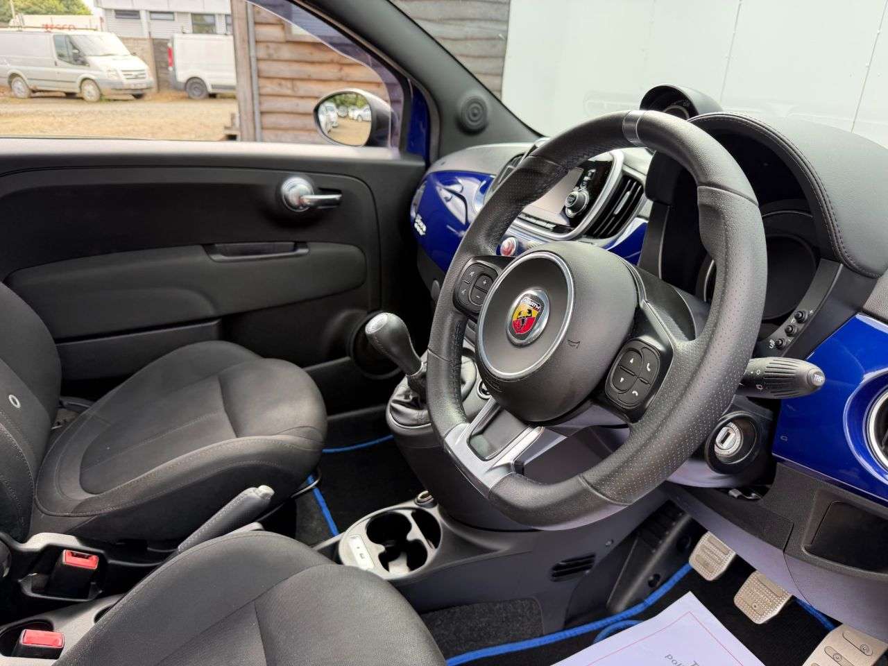 2018 ABARTH 595 2018 ABARTH 595