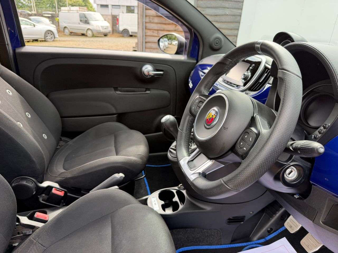 2018 ABARTH 595 2018 ABARTH 595