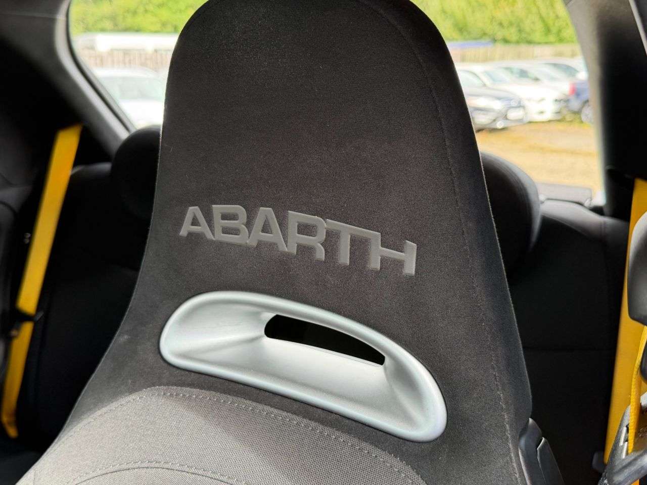 2018 ABARTH 595 2018 ABARTH 595