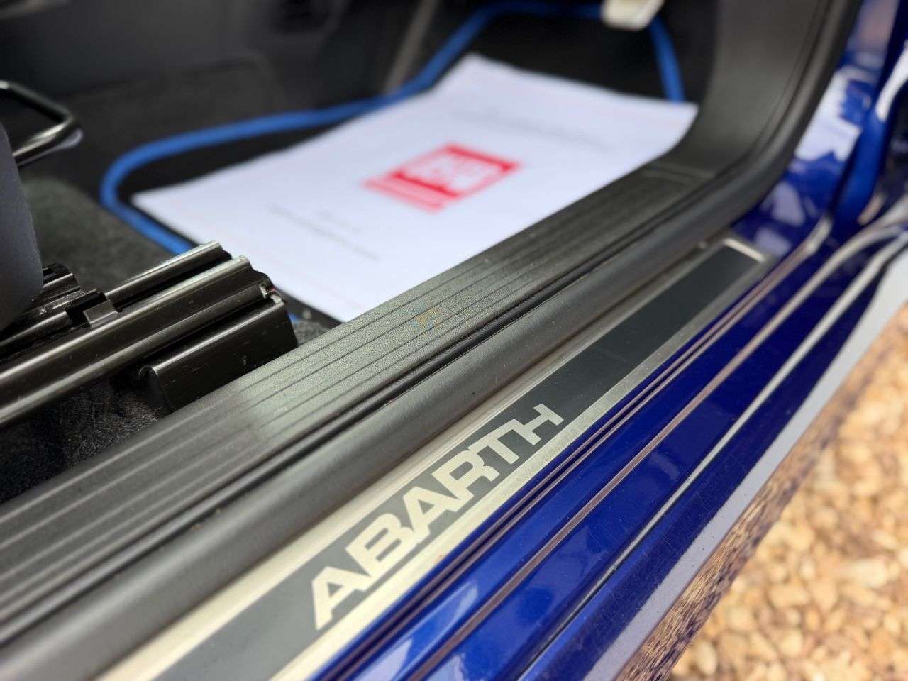 2018 ABARTH 595 2018 ABARTH 595