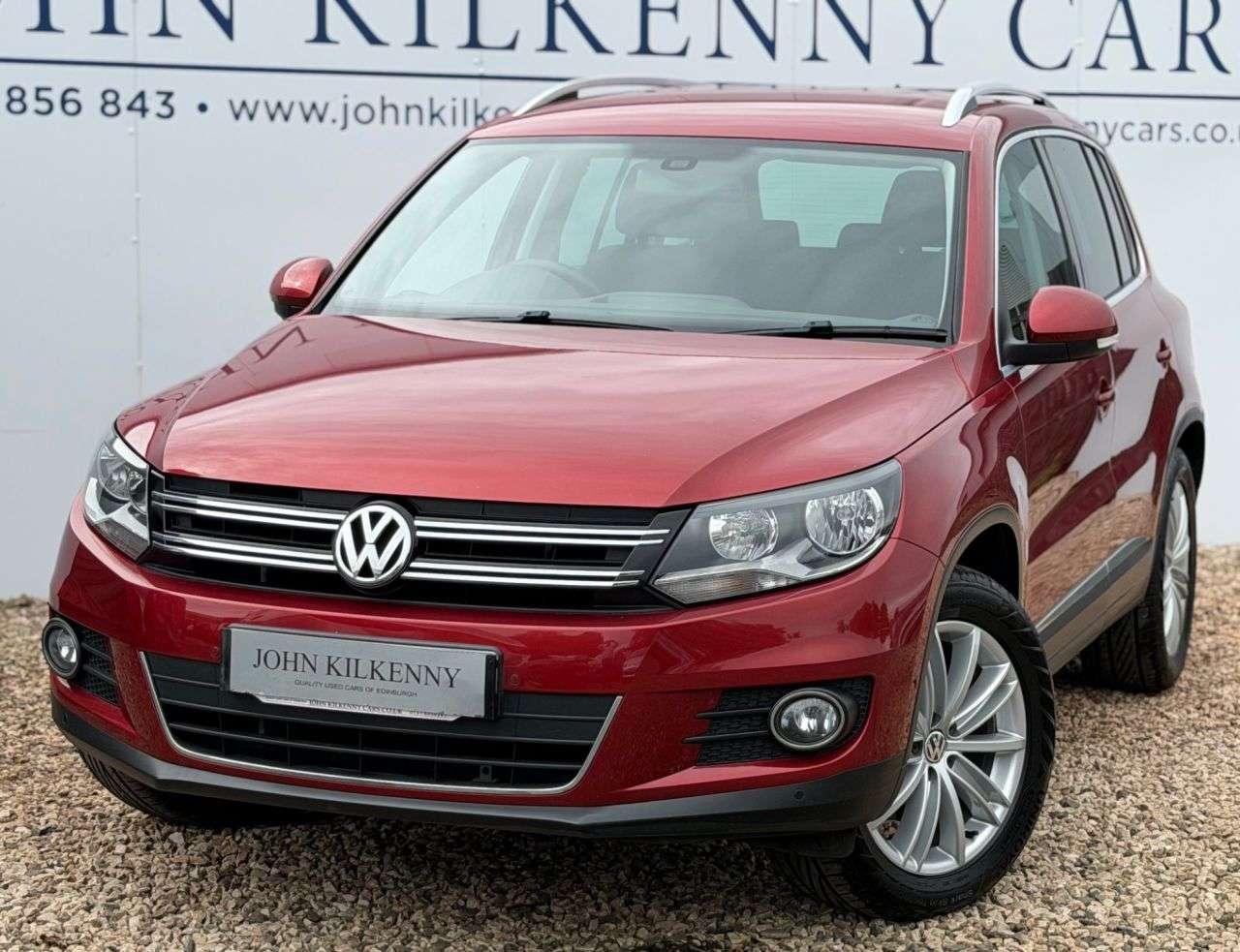 A 2016 VOLKSWAGEN TIGUAN 2.0 TDI BlueMotion Tech Match Edition SUV 5dr Diesel Manual 2WD Euro 6 (s/s A 2016 VOLKSWAGEN TIGUAN 2.0 TDI BlueMotion Tech Match Edition SUV 5dr Diesel Manual 2WD Euro 6 (s/s