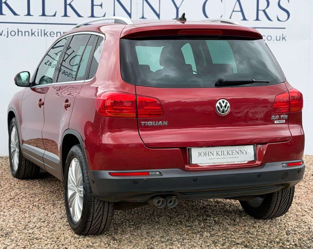 A 2016 VOLKSWAGEN TIGUAN 2.0 TDI BlueMotion Tech Match Edition SUV 5dr Diesel Manual 2WD Euro 6 (s/s A 2016 VOLKSWAGEN TIGUAN 2.0 TDI BlueMotion Tech Match Edition SUV 5dr Diesel Manual 2WD Euro 6 (s/s