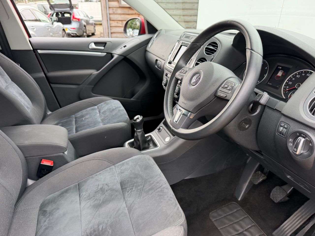2016 VOLKSWAGEN TIGUAN 2016 VOLKSWAGEN TIGUAN