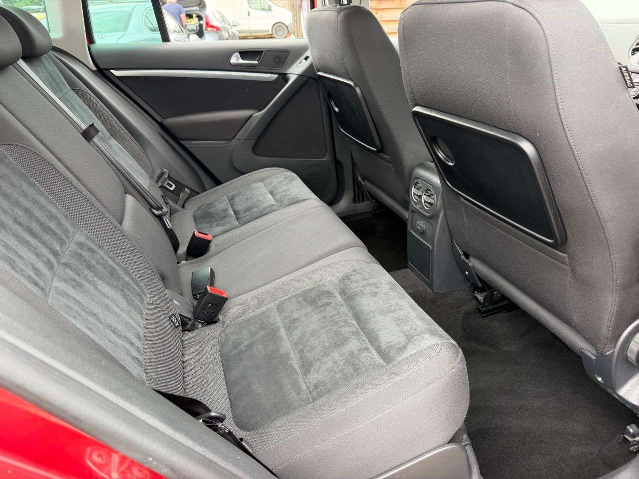 2016 VOLKSWAGEN TIGUAN 2016 VOLKSWAGEN TIGUAN