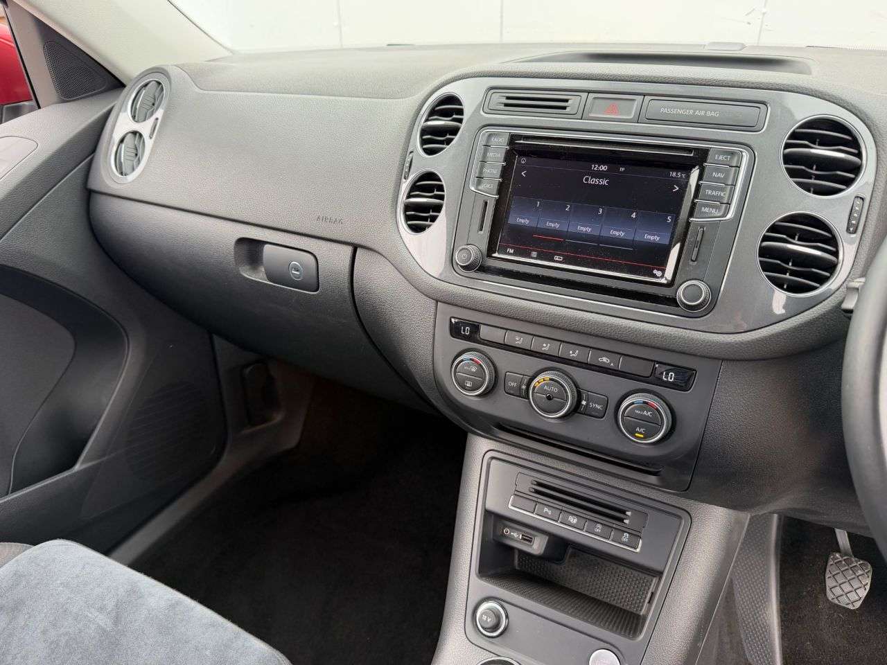 2016 VOLKSWAGEN TIGUAN 2016 VOLKSWAGEN TIGUAN