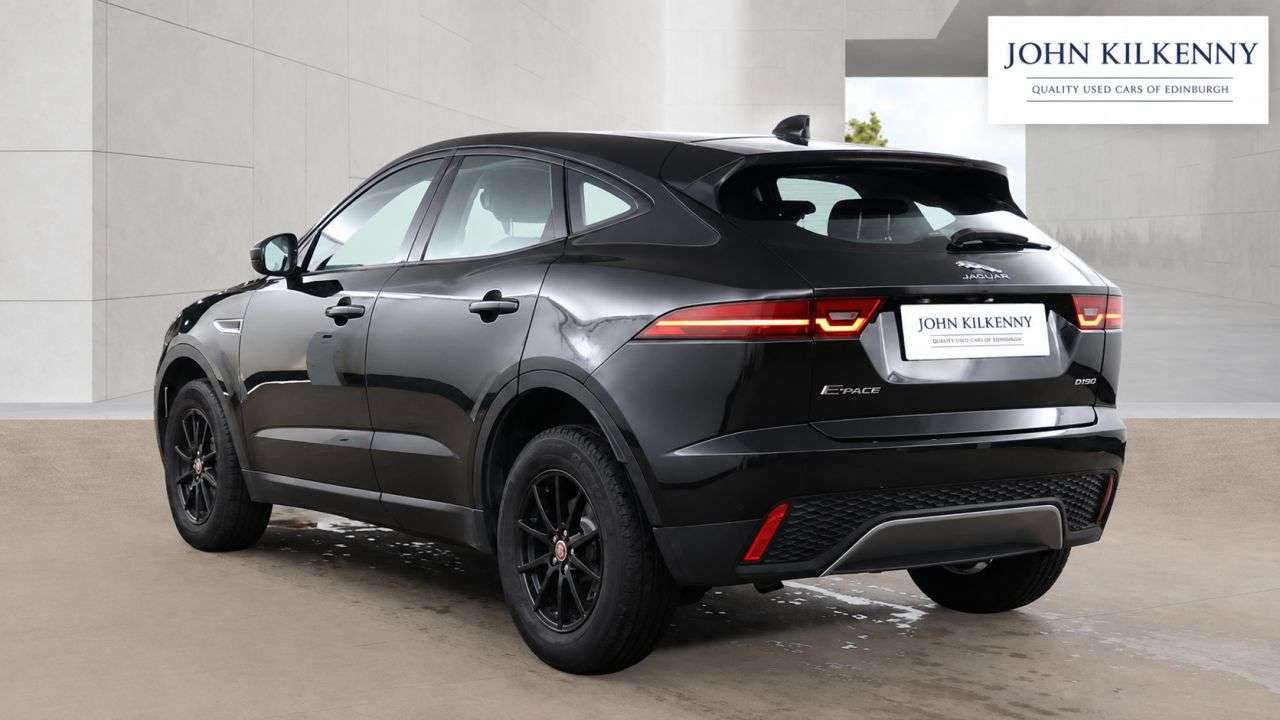 A 2019 JAGUAR E-PACE 2.0 D150 SUV 5dr Diesel Manual Euro 6 (s/s) (150 ps) A 2019 JAGUAR E-PACE 2.0 D150 SUV 5dr Diesel Manual Euro 6 (s/s) (150 ps)