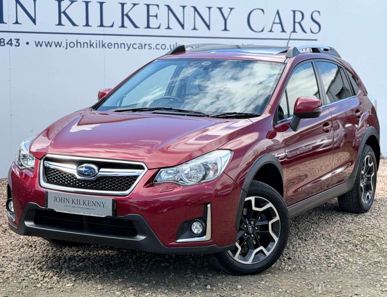 A 2017 SUBARU XV 2.0i SE Premium SUV 5dr Petrol Lineartronic 4WD Euro 6 (s/s) (150 ps) A 2017 SUBARU XV 2.0i SE Premium SUV 5dr Petrol Lineartronic 4WD Euro 6 (s/s) (150 ps)
