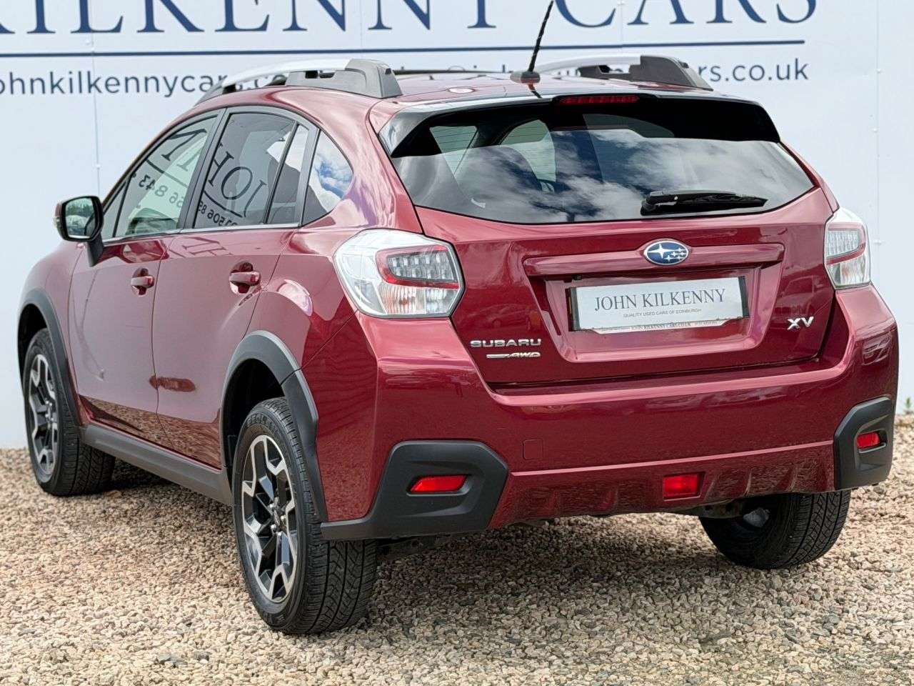 A 2017 SUBARU XV 2.0i SE Premium SUV 5dr Petrol Lineartronic 4WD Euro 6 (s/s) (150 ps) A 2017 SUBARU XV 2.0i SE Premium SUV 5dr Petrol Lineartronic 4WD Euro 6 (s/s) (150 ps)