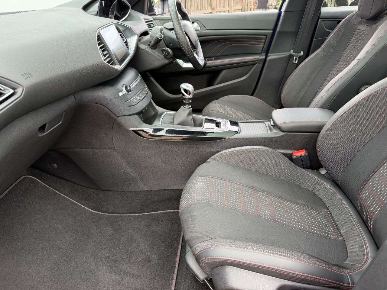 2017 PEUGEOT 308 2017 PEUGEOT 308