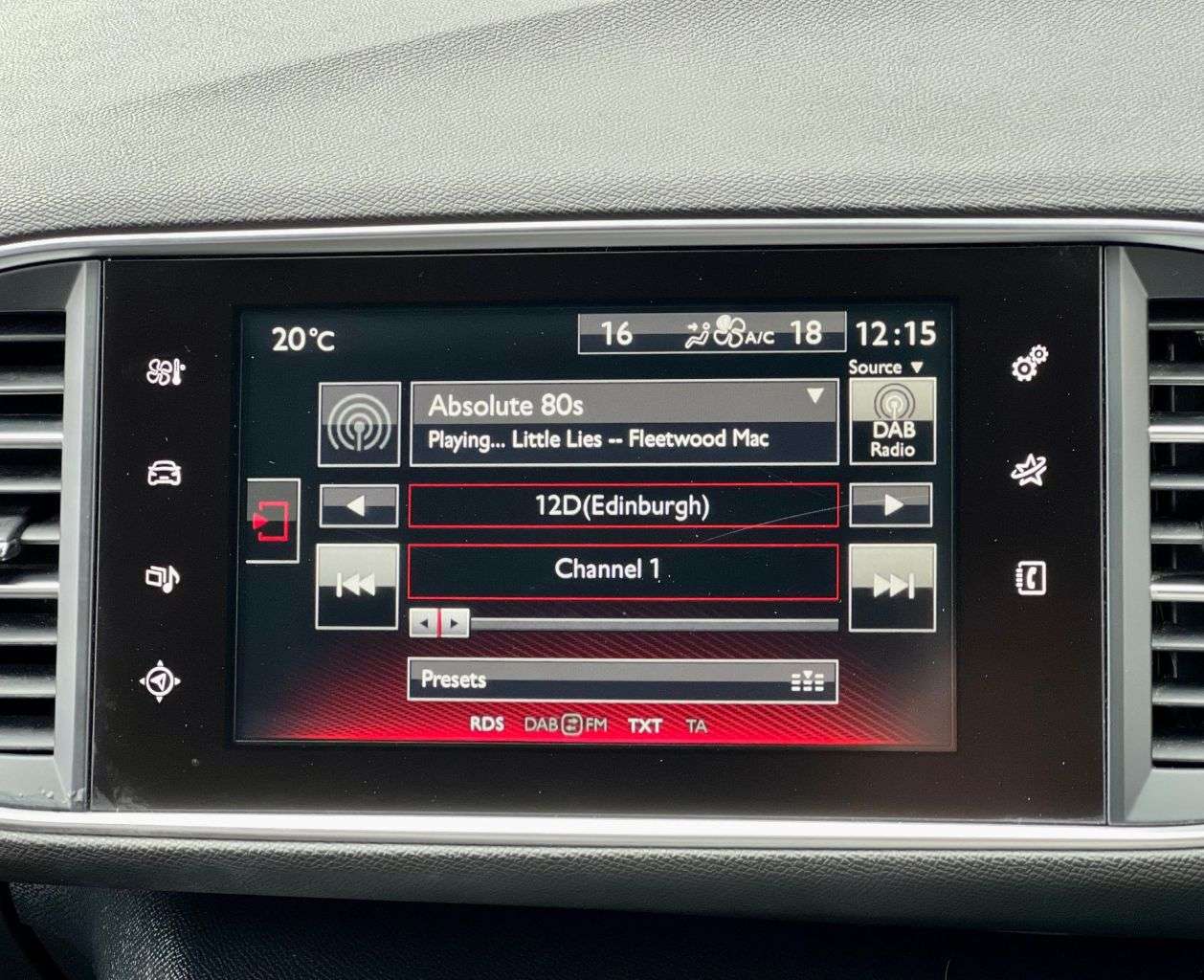 2017 PEUGEOT 308 2017 PEUGEOT 308