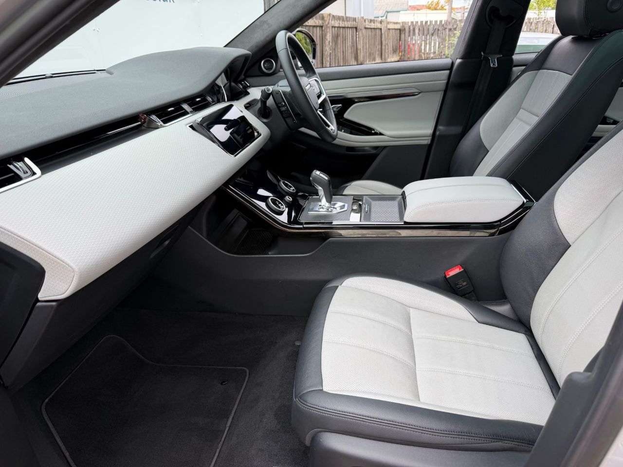 2022 LAND ROVER RANGE ROVER EVOQUE 2022 LAND ROVER RANGE ROVER EVOQUE
