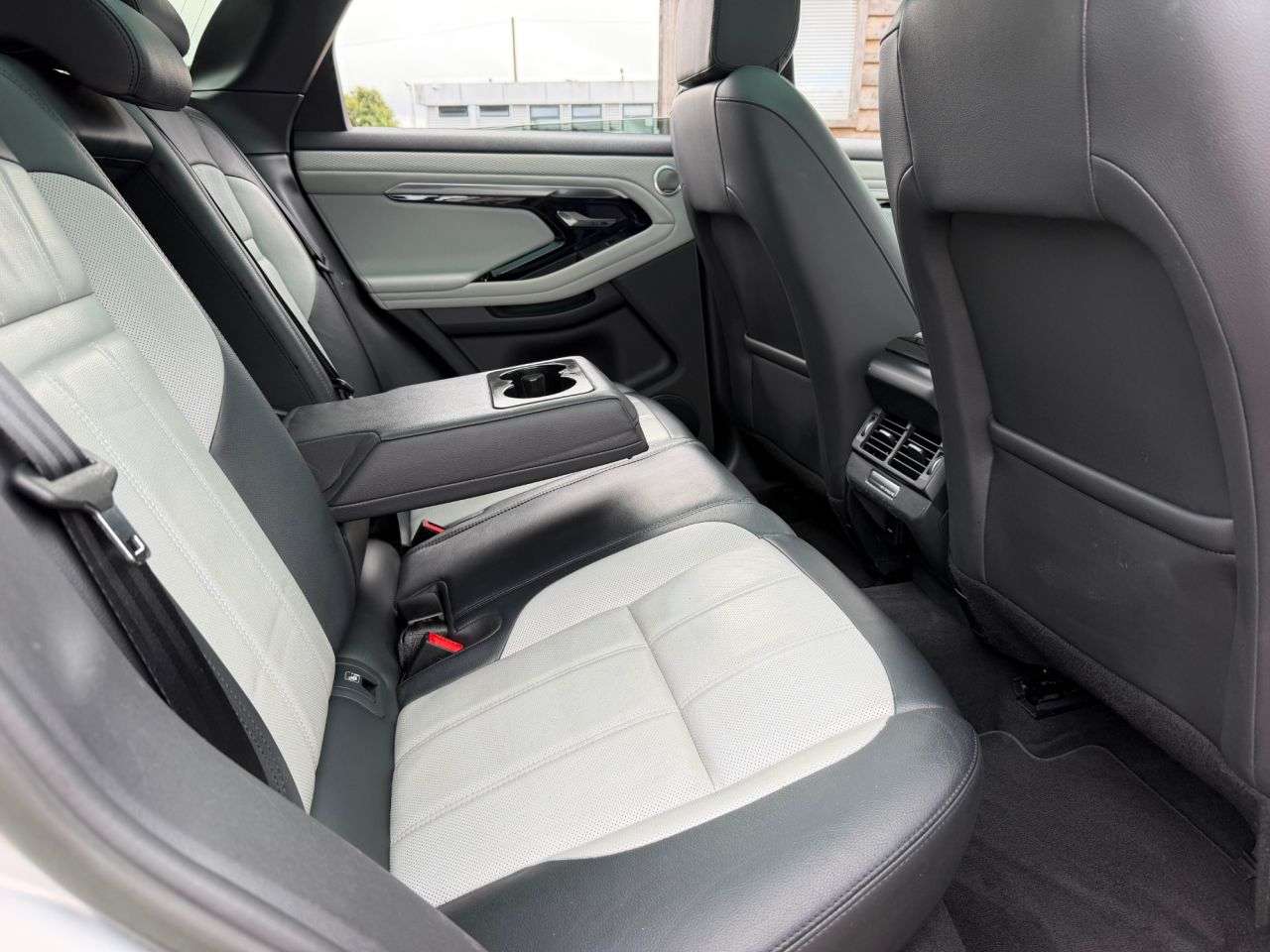 2022 LAND ROVER RANGE ROVER EVOQUE 2022 LAND ROVER RANGE ROVER EVOQUE