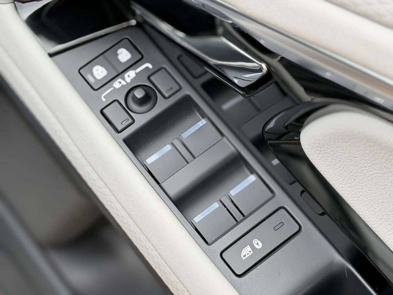 2022 LAND ROVER RANGE ROVER EVOQUE 2022 LAND ROVER RANGE ROVER EVOQUE