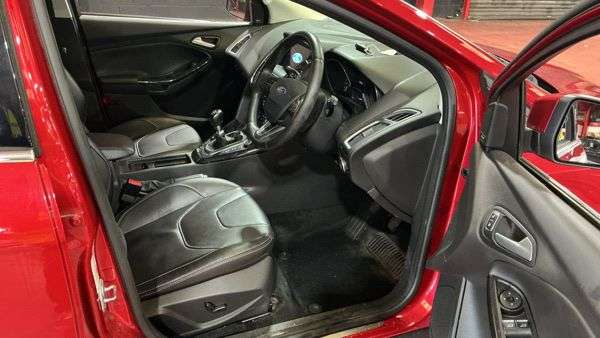 2017 FORD FOCUS 2017 FORD FOCUS