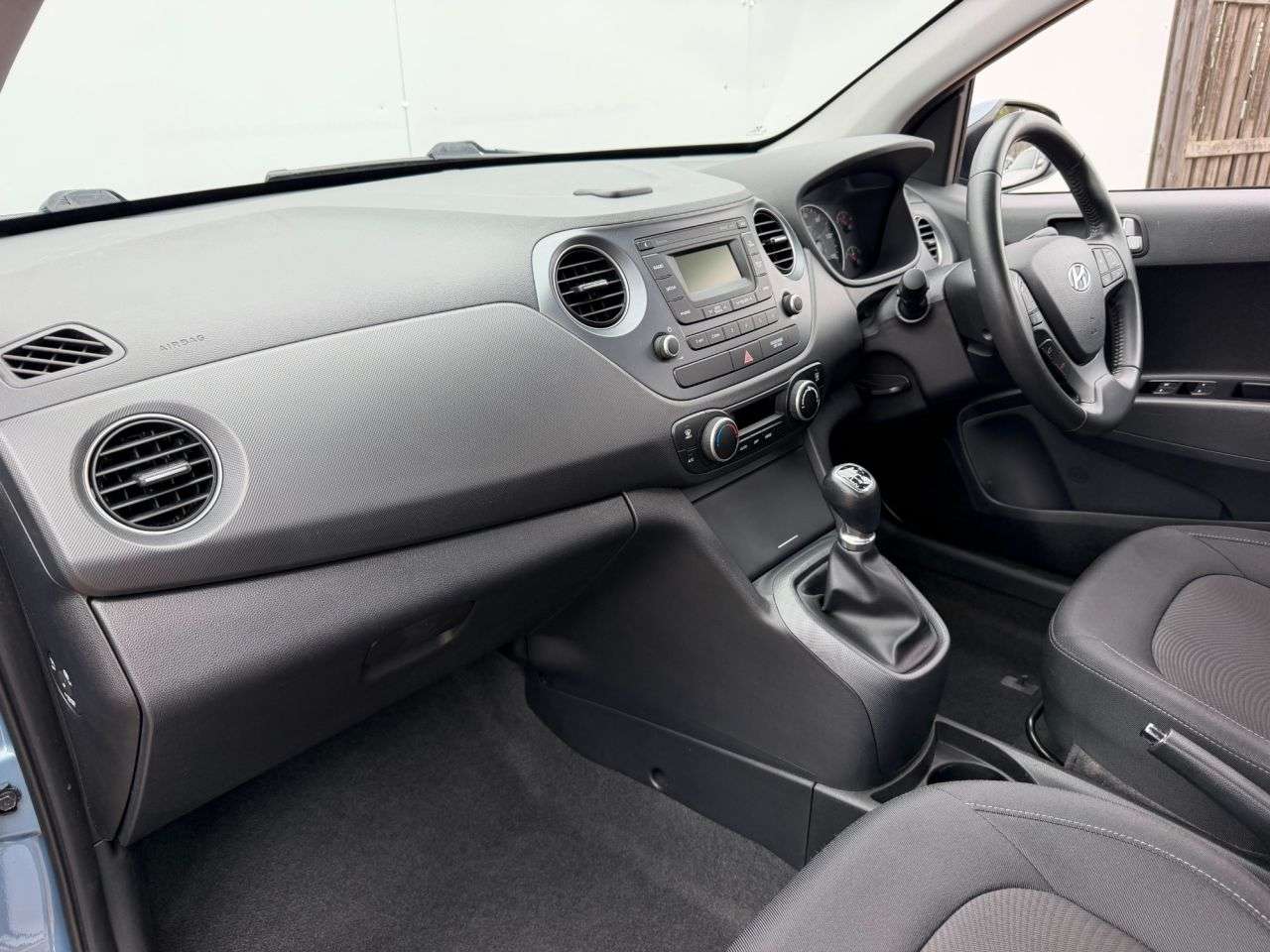 2017 HYUNDAI I10 2017 HYUNDAI I10