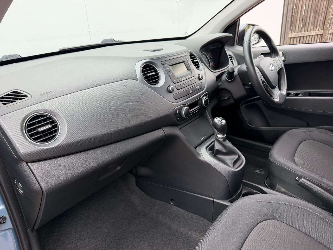 2017 HYUNDAI I10 2017 HYUNDAI I10