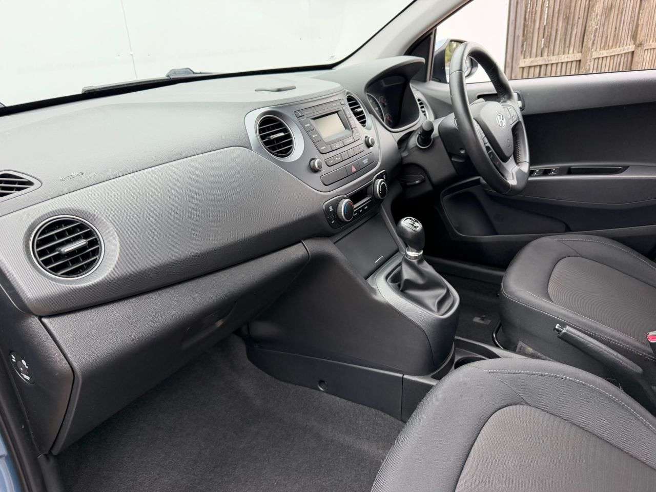 2017 HYUNDAI I10 2017 HYUNDAI I10